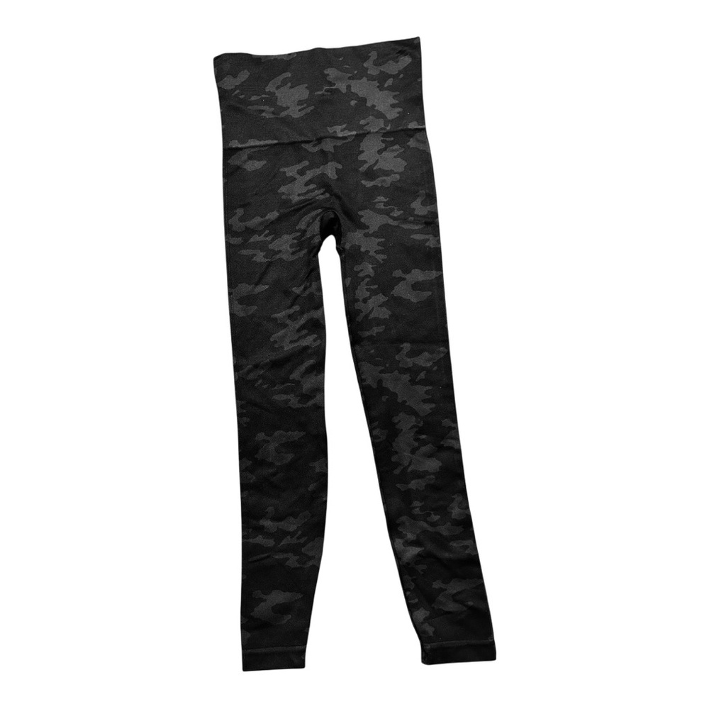 NWT Spanx Look at Me Now High Waisted Camo Leggings S and M Grey/Black Camo - Picture 4 of 9